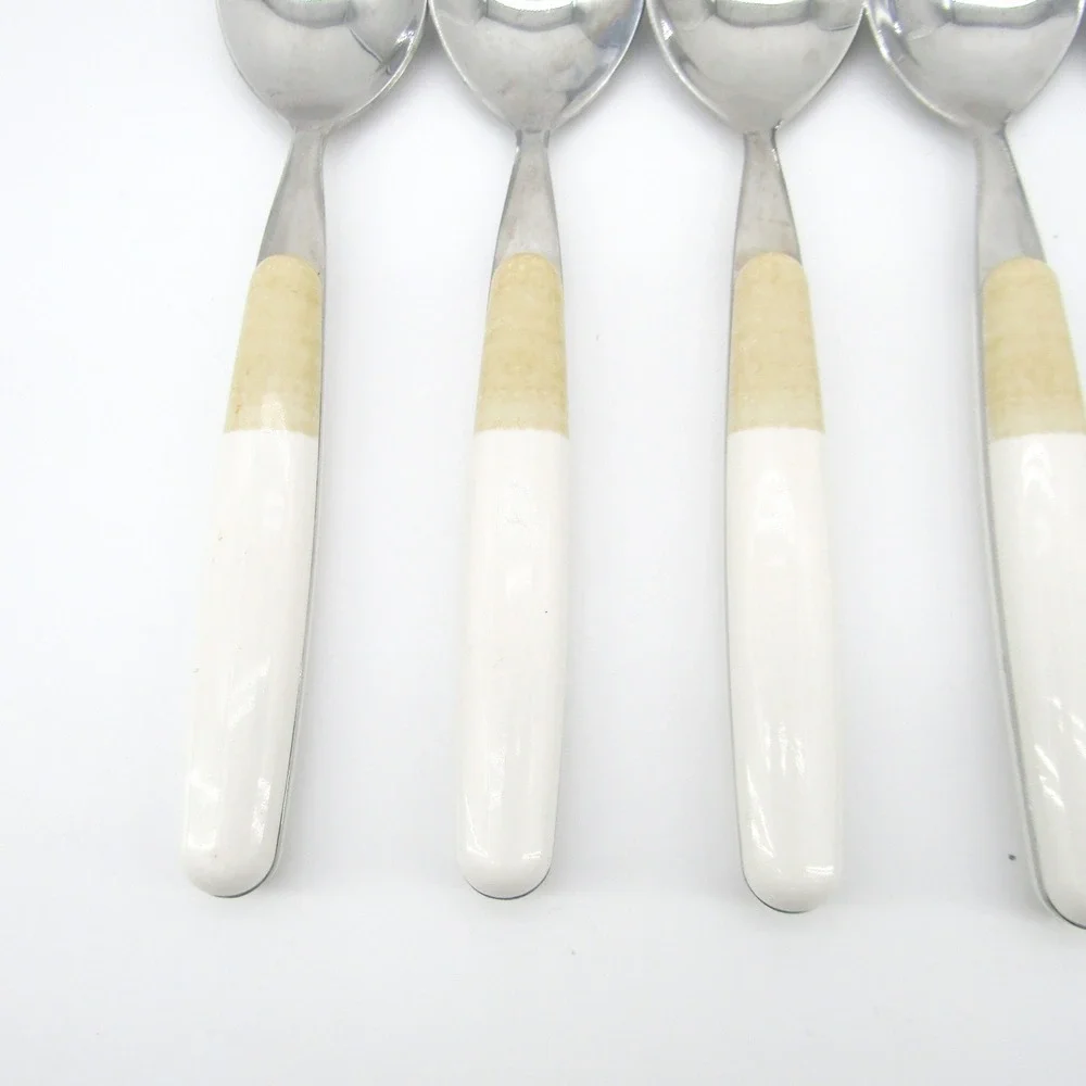 Pfaltzgraff Flatware Set 16 Pc Stainless Steel White Beige Handle Flatware